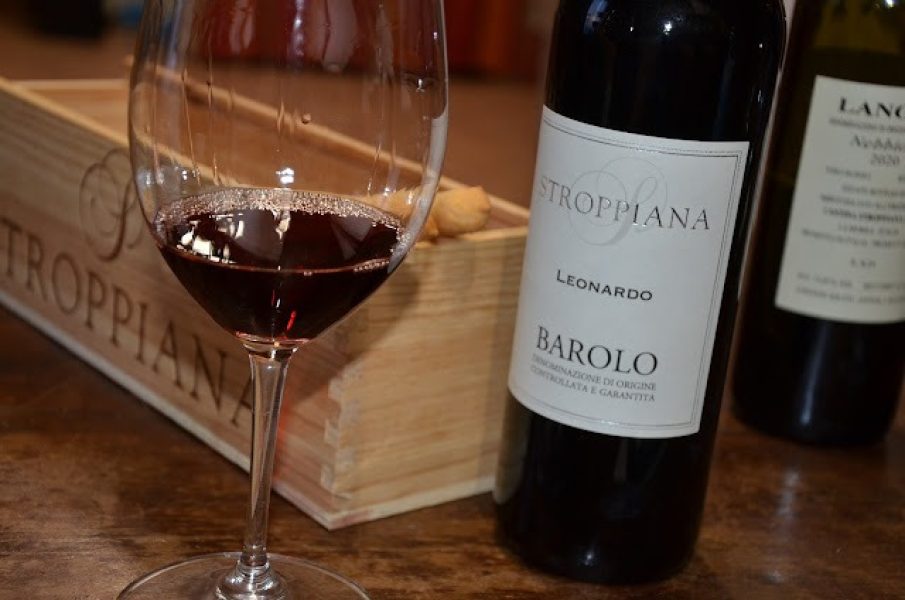 Stroppiana wine glass